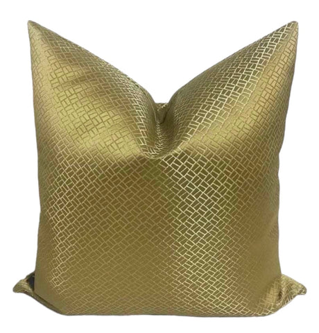 IVY THROWN PILLOW