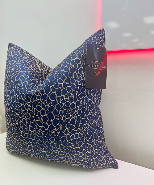 Marden luxury throe on pillow