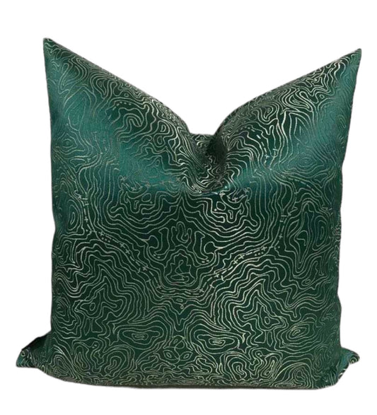 ZIZI THROWN PILLOW