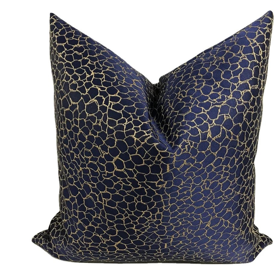 Marden luxury throe on pillow