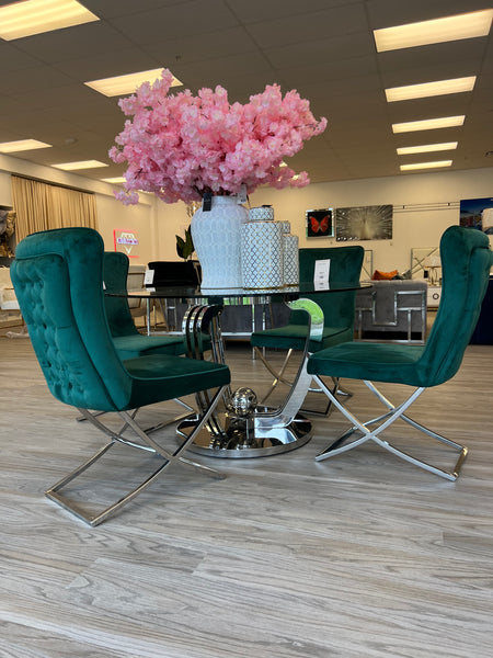 Royal Round Dining Table