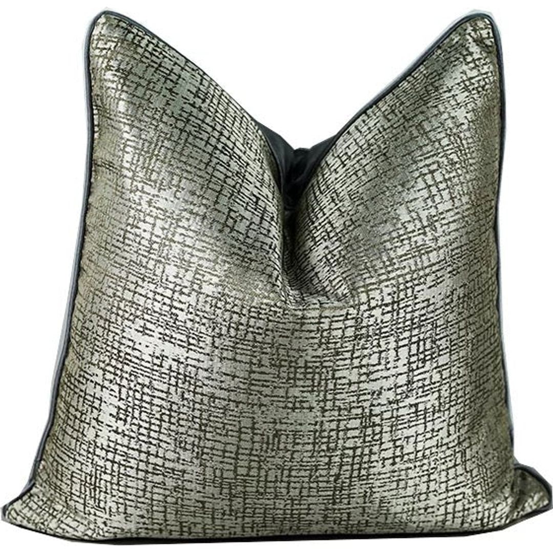 spiritual Square Western Fashion Throw Pillow