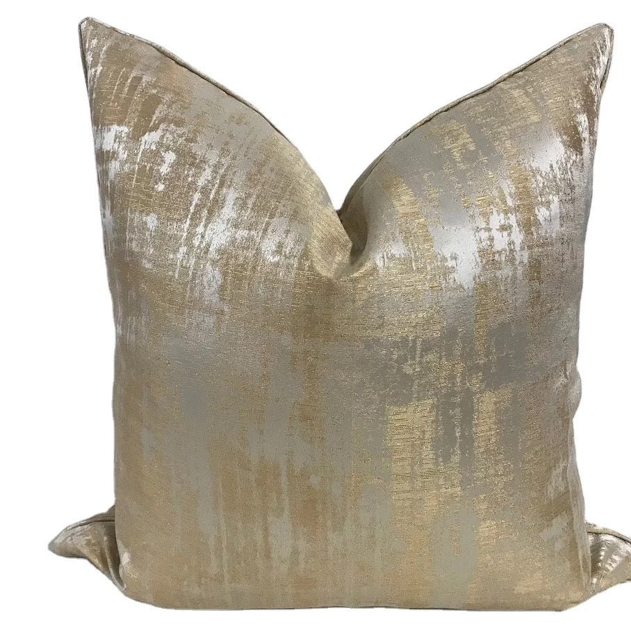 Western Fashion Throw Pillow